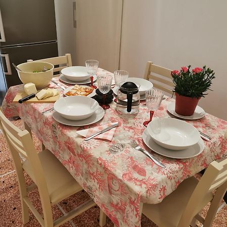 Buenos Ayres 45 Apartamento Chiavari Exterior foto