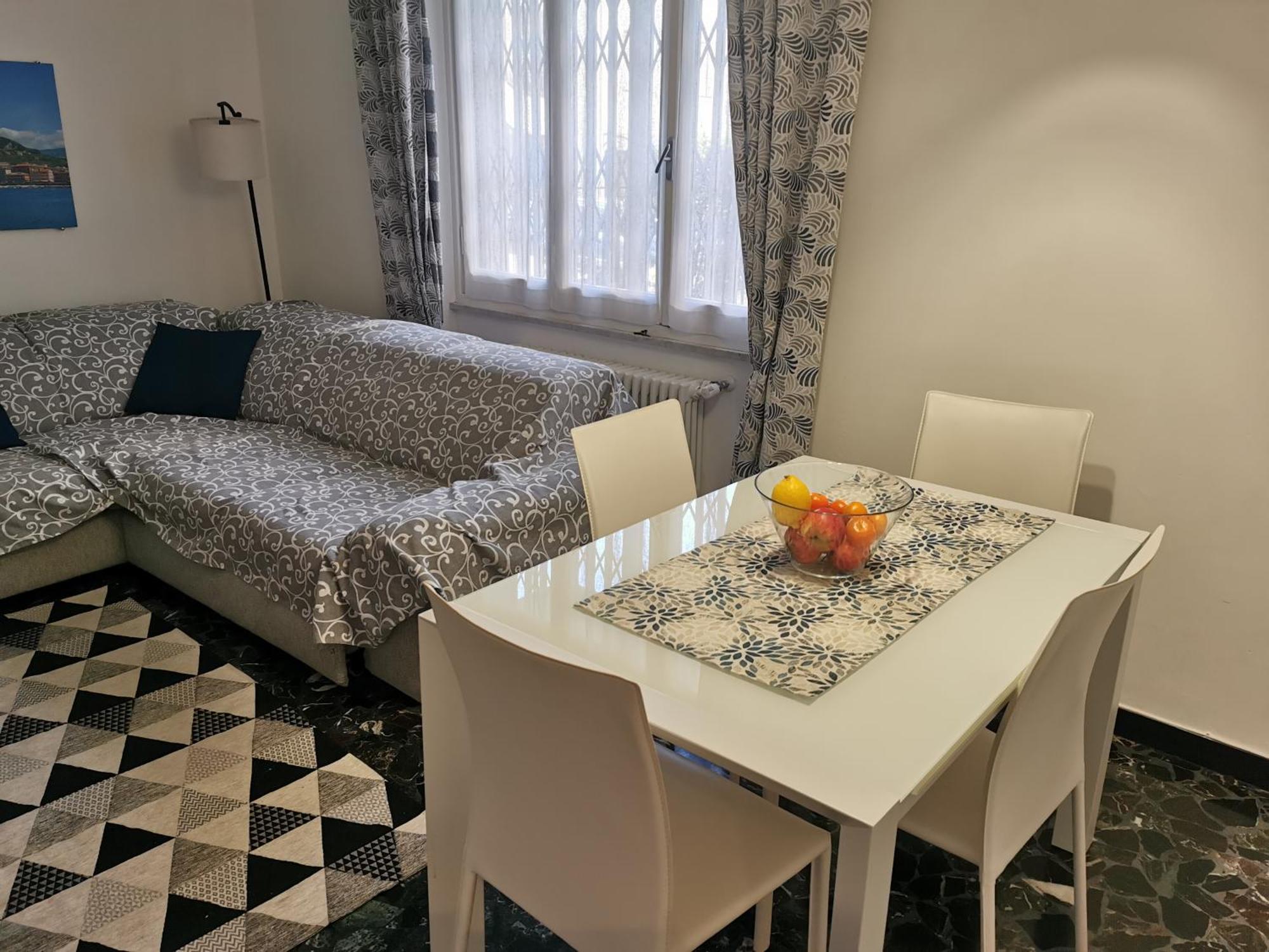 Buenos Ayres 45 Apartamento Chiavari Exterior foto